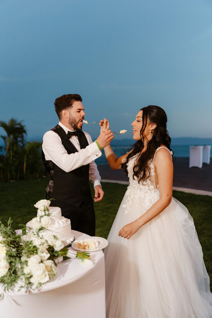 a wedding reception in mexico
