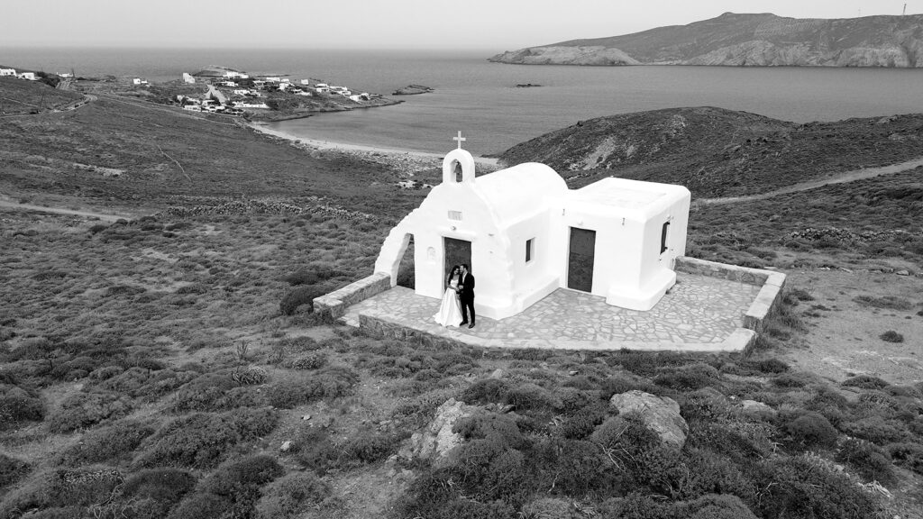 a destination wedding in mykonos
