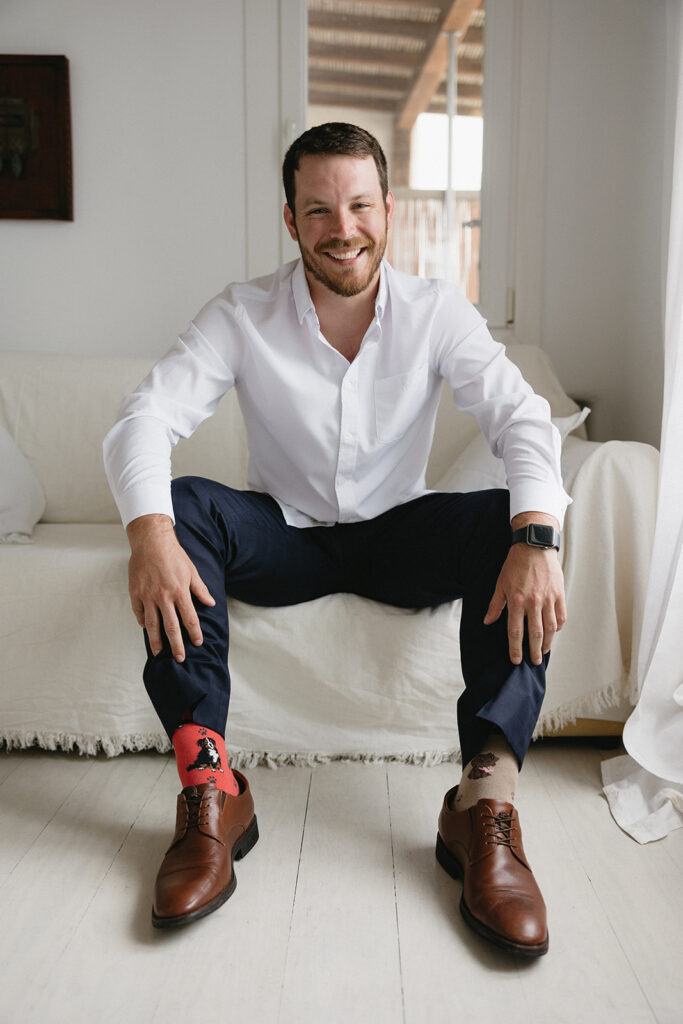 groom getting ready for his wedding