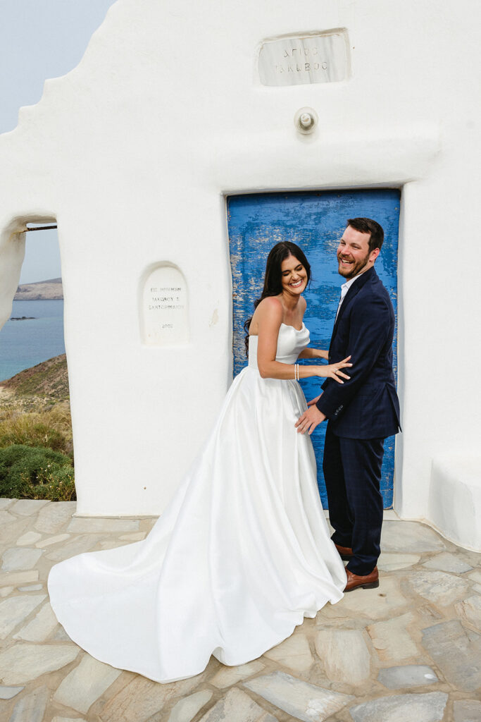 details for a destination wedding in greece
