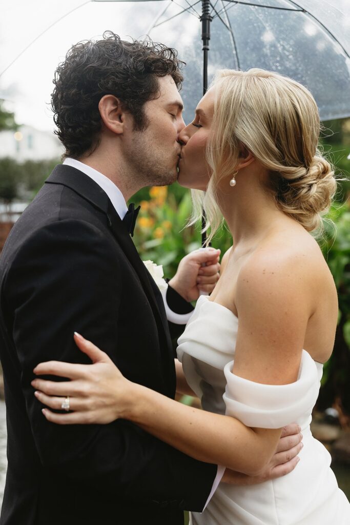 A cozy and romantic wedding day in the rain, captured in a candid and documentary style in Houston, Texas.
