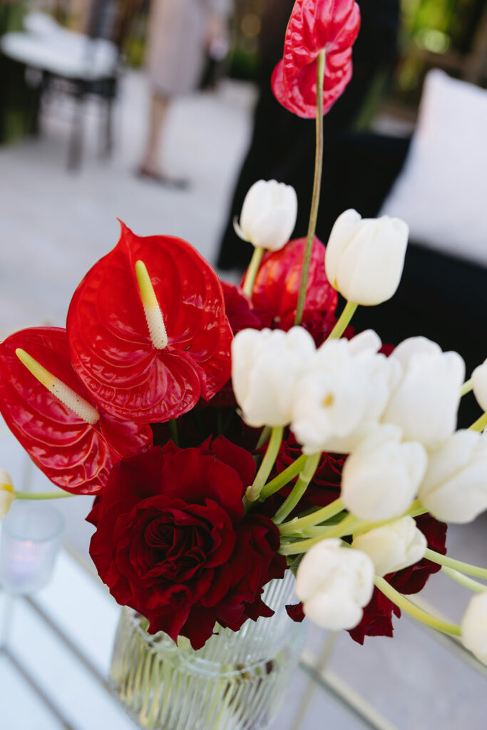 a fashion forward wedding reception at bryan museum
