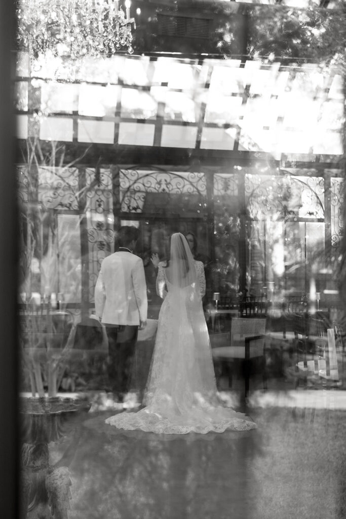 candid reception photos in galveston
at bryan museum