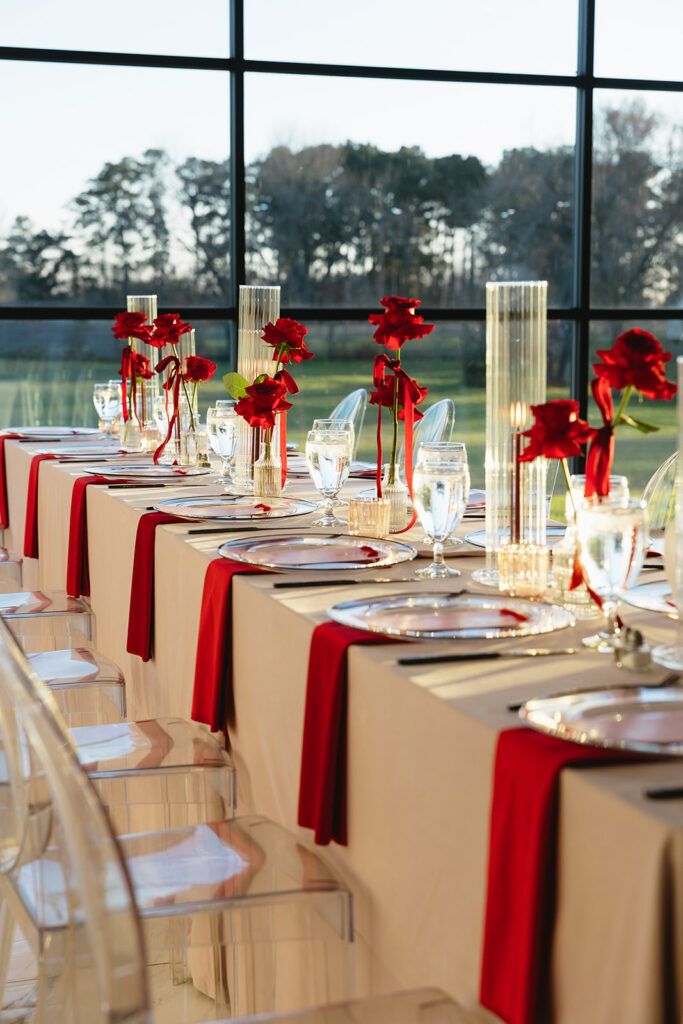 Valentines day wedding table decor