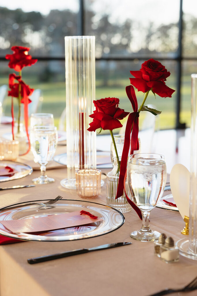 Valentines day wedding table decor