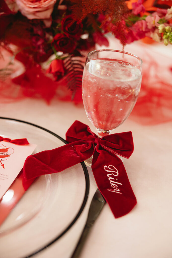 Valentines day wedding table decor