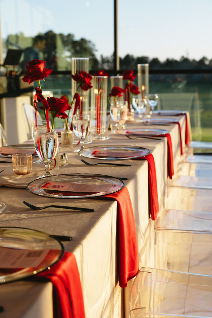 Valentines day wedding table decor